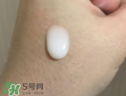 olay臻粹系列小臉精華多少錢？olay小臉精華適合年齡