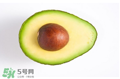 寶寶吃牛油果的好處？寶寶吃牛油果多少合適？