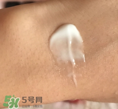 olay小臉?biāo)趺从?？olay新生塑顏臻粹面霜使用心得