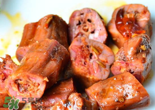 鴨脖可以帶上飛機(jī)嗎？鴨脖可以托運(yùn)嗎？