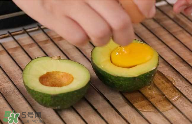 牛油果可以煮熟吃嗎？吃牛油果會(huì)長(zhǎng)胖嗎？