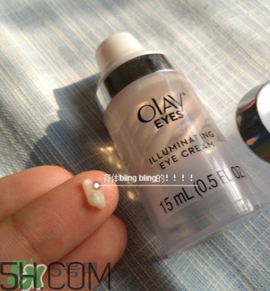 olay亮眼明眸雙旋眼霜怎么用？olay雙旋眼霜使用方法