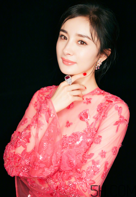 單眼皮可以嫁接睫毛嗎？單眼皮可以種睫毛嗎？