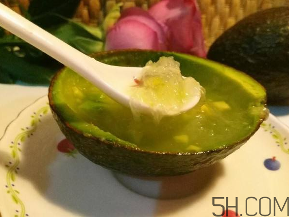 牛油果和香蕉能一起吃嗎？牛油果的核怎么吃最好？