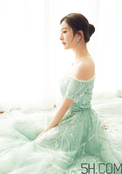 去眼袋手術(shù)有什么風(fēng)險(xiǎn)？去眼袋手術(shù)有什么后遺癥？