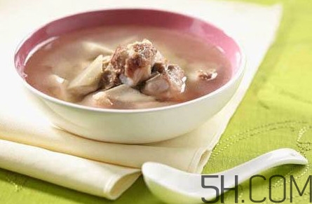 牛骨頭湯補(bǔ)什么？牛骨頭湯不能和什么一起吃