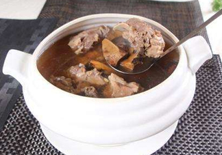 牛骨頭湯是補(bǔ)鈣的嗎？什么人不宜喝牛骨湯