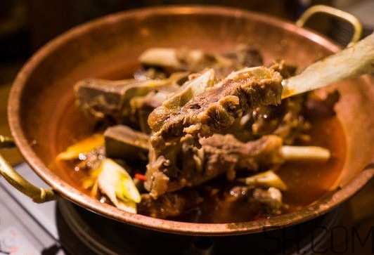 牛骨頭湯怎么做？牛骨頭湯怎么去腥味