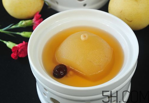 雪梨為什么要加冰糖？冰糖雪梨為什么要放冰糖？