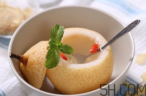 雪梨為什么要加冰糖？冰糖雪梨為什么要放冰糖？