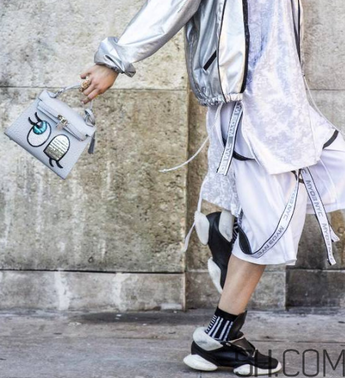 play nomore是什么牌子？play nomore包包多少錢？