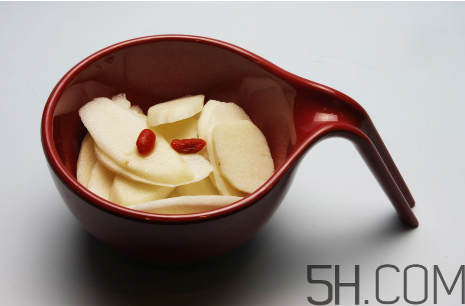 女人吃山藥有哪些好處？山藥怎么吃不上火？