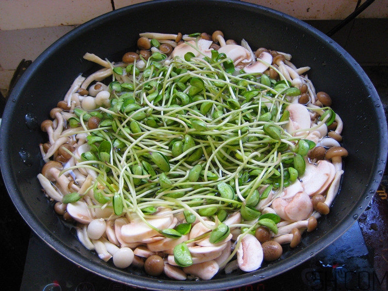 蘑菇和海參能一起吃嗎？蘑菇海參湯的做法