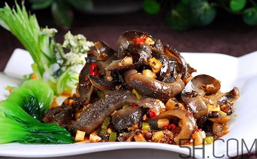 海參能和西紅柿一起吃嗎？海參和什么一起吃最好？