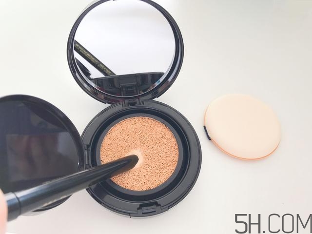 天天涂氣墊bb霜好嗎 氣墊bb霜對(duì)皮膚有害嗎