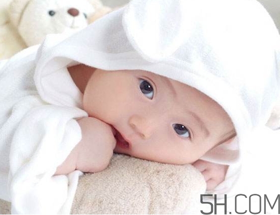 為什么喝了配方奶的嬰兒大便比較臭 為什么喝了配方奶的嬰兒大便比較臭