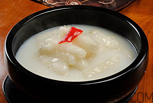 山藥和牛奶一起吃多少合適？吃山藥喝牛奶的注意事項(xiàng)