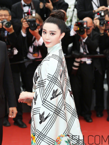 豐唇多少錢？豐唇疼嗎？