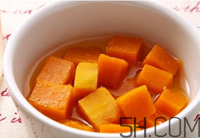 大閘蟹和南瓜一起什么人不適合吃？大閘蟹和南瓜一起吃要怎么辦？