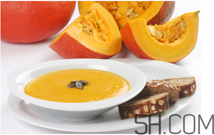 大閘蟹和南瓜一起什么人不適合吃？大閘蟹和南瓜一起吃要怎么辦？