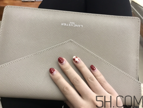 lancaster包是輕奢嗎？lancaster包怎么樣？