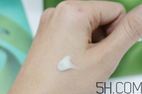 海藍之謎活顏煥膚精華露多少錢？專柜價格