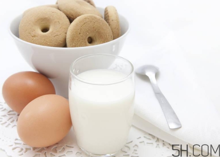 早上喝牛奶拉肚子是怎么回事？早上喝牛奶拉肚子怎么辦？