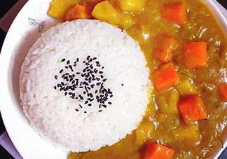 咖喱飯可以隔夜吃嗎？咖喱飯能放多久？