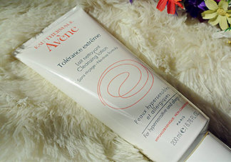 雅漾舒緩特護(hù)潔面乳怎么樣？好用嗎？