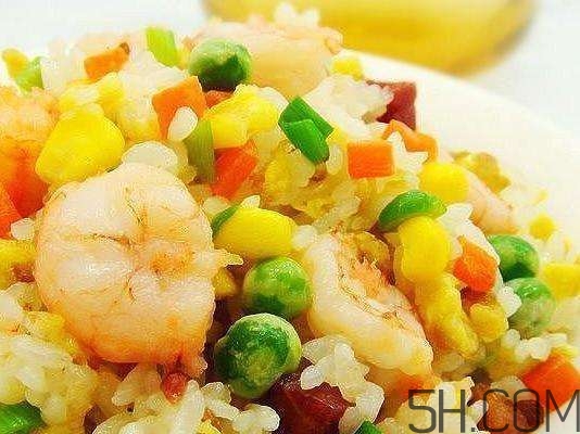 蛋炒飯會胖嗎？蛋炒飯會上火嗎？