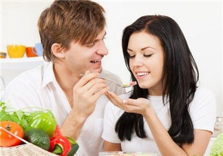 備孕期吃什么食物好？備孕期吃什么促排卵？