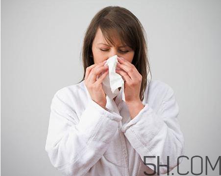 孕婦怎么睡覺對胎兒好？孕婦害喜怎么回事？