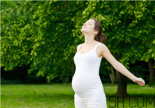 孕婦睡覺(jué)能伸懶腰嗎？孕婦出門注意事項(xiàng)