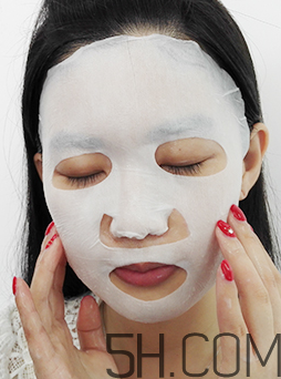 歐詩(shī)漫水光美白面膜怎么用？使用方法