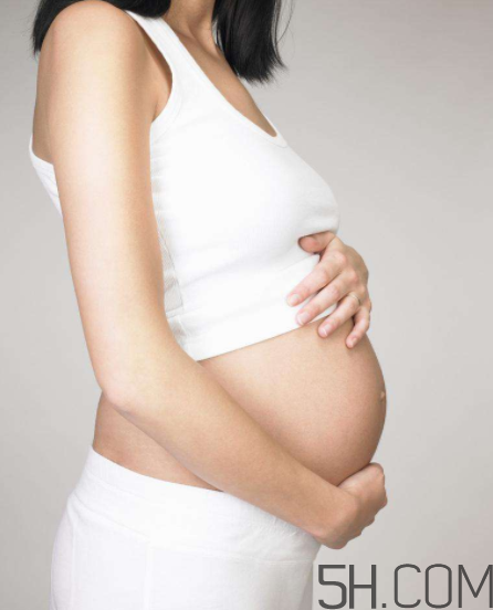 孕婦吐血是怎么回事？孕婦吃羊肉上火怎么辦？