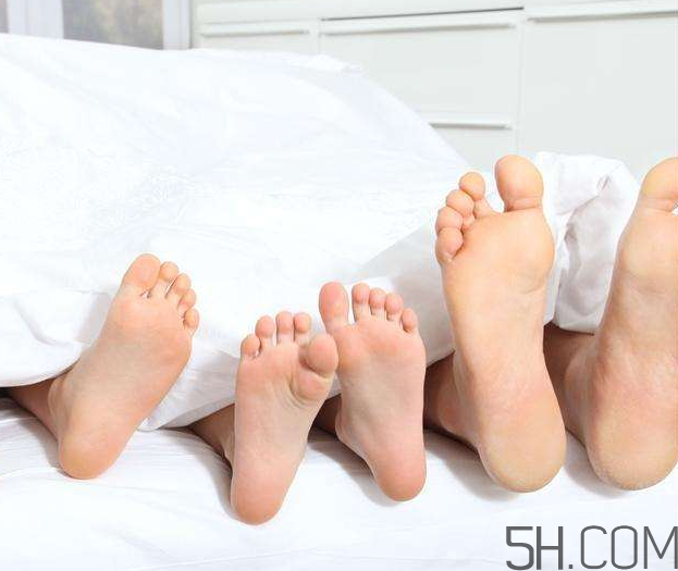 腳氣能用醋泡腳嗎？醋泡腳治腳氣有效嗎？