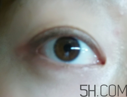 眼霜過期了可以用嗎？眼霜的保質(zhì)期