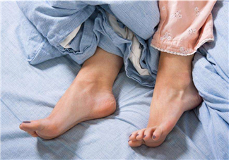 腳氣能用醋泡腳嗎？醋泡腳治腳氣有效嗎？