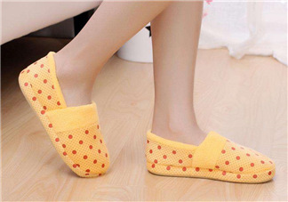 月子鞋一定要包跟嗎？月子鞋必須帶腳后跟嗎？