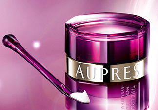 眼霜可以當(dāng)頸霜嗎？眼霜可以去頸紋嗎