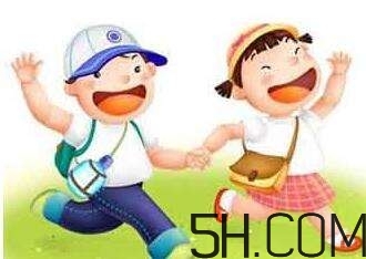 寶寶多大上幼兒園合適？寶寶上幼兒園早好嗎？