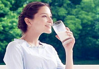 孕婦奶粉能和雞蛋一起吃嗎？喝孕婦奶粉的注意事項(xiàng)