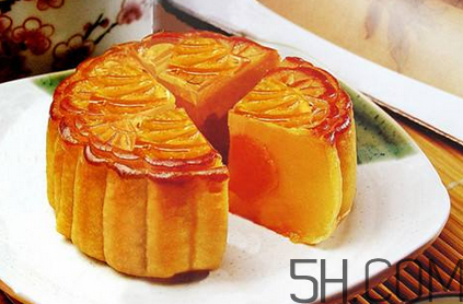 寶寶多大可以吃月餅？寶寶吃月餅會上火嗎？