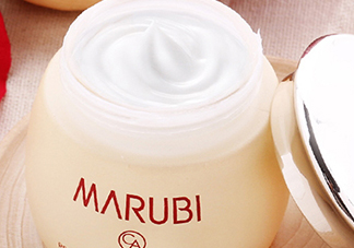 眼霜可以用來擦臉嗎？眼霜可以當(dāng)面霜用嗎