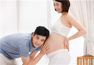 孕婦睡覺能伸懶腰嗎？孕婦出門注意事項