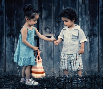 寶寶上幼兒園需要準(zhǔn)備什么？寶寶上幼兒園哭鬧怎么應(yīng)對？