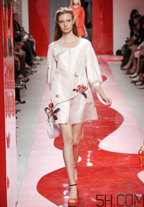 shiatzy chen衣服貴嗎？shiatzy chen服裝價(jià)位