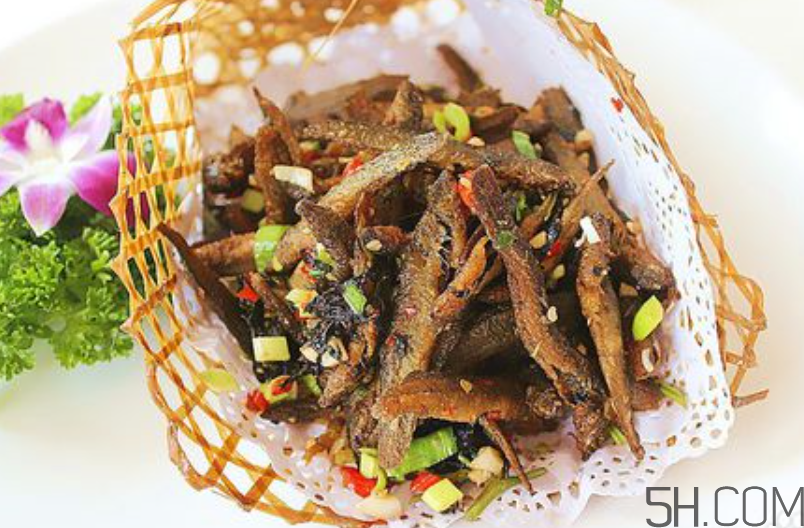 花甲吃多了會(huì)得結(jié)石嗎？吃花甲要注意什么？