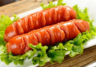 烤腸能用微波爐加熱嗎？烤腸能在微波爐里烤嗎？