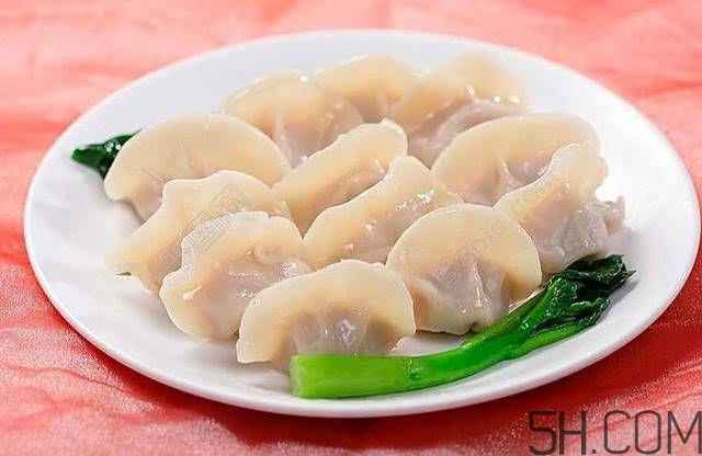 煮餃子開鍋煮皮還是餡？煮餃子蓋不蓋鍋蓋？